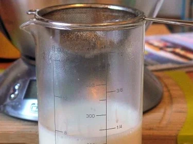 Rezept: Kirsch-Zimt-Rum-Streifen Bild Nr. 4 Kirsch-Zimt-Rum-Streifen - Rezept - Bild Nr. 4