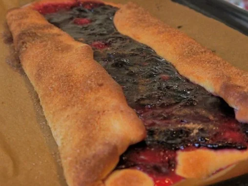 Rezept: Kirsch-Zimt-Rum-Streifen Bild Nr. 15 Kirsch-Zimt-Rum-Streifen - Rezept - Bild Nr. 15