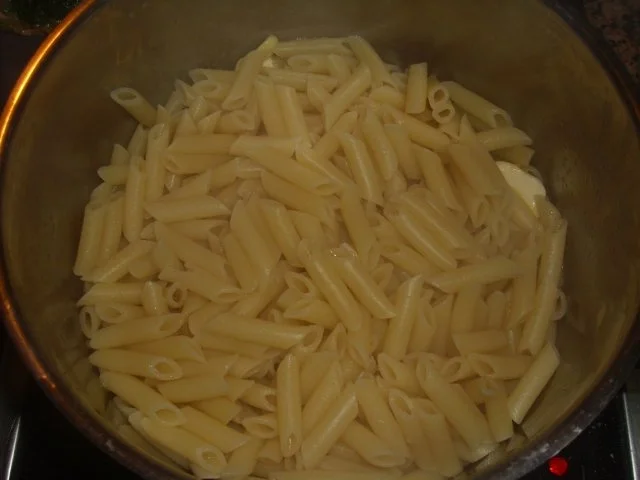 Rezept: Nudeln mit Schinken Spinat und Ziegenkäse Bild Nr. 6 Nudeln mit Schinken Spinat und Ziegenkäse - Rezept - Bild Nr. 6