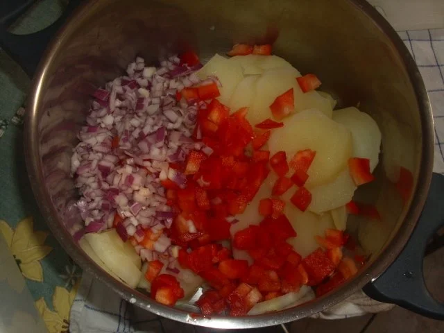 Rezept: Kartoffelsalat mit Sardinen Bild Nr. 2 Kartoffelsalat mit Sardinen - Rezept - Bild Nr. 2