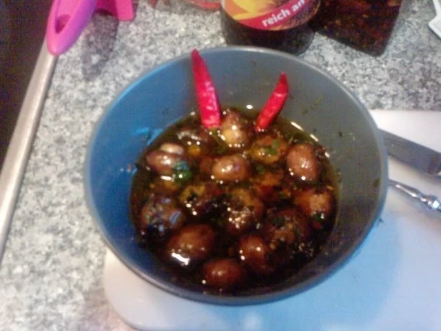 Rezept: HEREINGELEGTE TAPAS NICHT NUR FÜR PAPAS HEREINGELEGTE TAPAS NICHT NUR FÜR PAPAS - Rezept