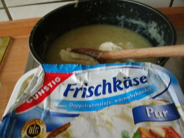 Kohlrabi-Apfel-Frischkäsesuppe - Rezept - Bild Nr. 7