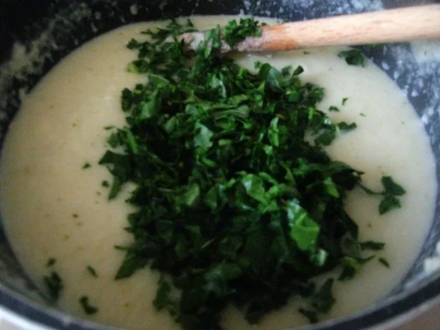 Kohlrabi-Apfel-Frischkäsesuppe - Rezept - Bild Nr. 10
