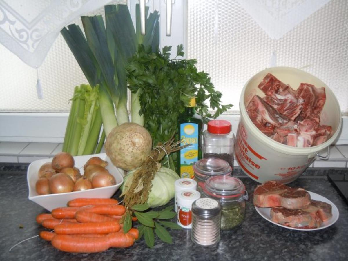 Rinderbrühe,Rinderfond Rezept mit Bild kochbar.de