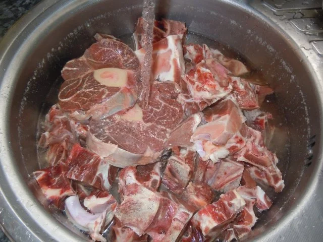 Rezept: Rinderbrühe,Rinderfond Bild Nr. 7 Rinderbrühe,Rinderfond - Rezept - Bild Nr. 7