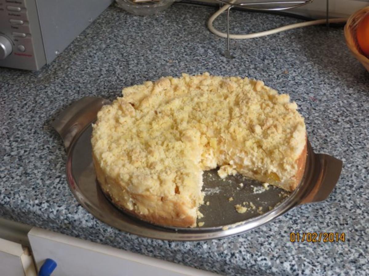 Bilder für Käsetorte mit Butter-Streuseln - Rezept