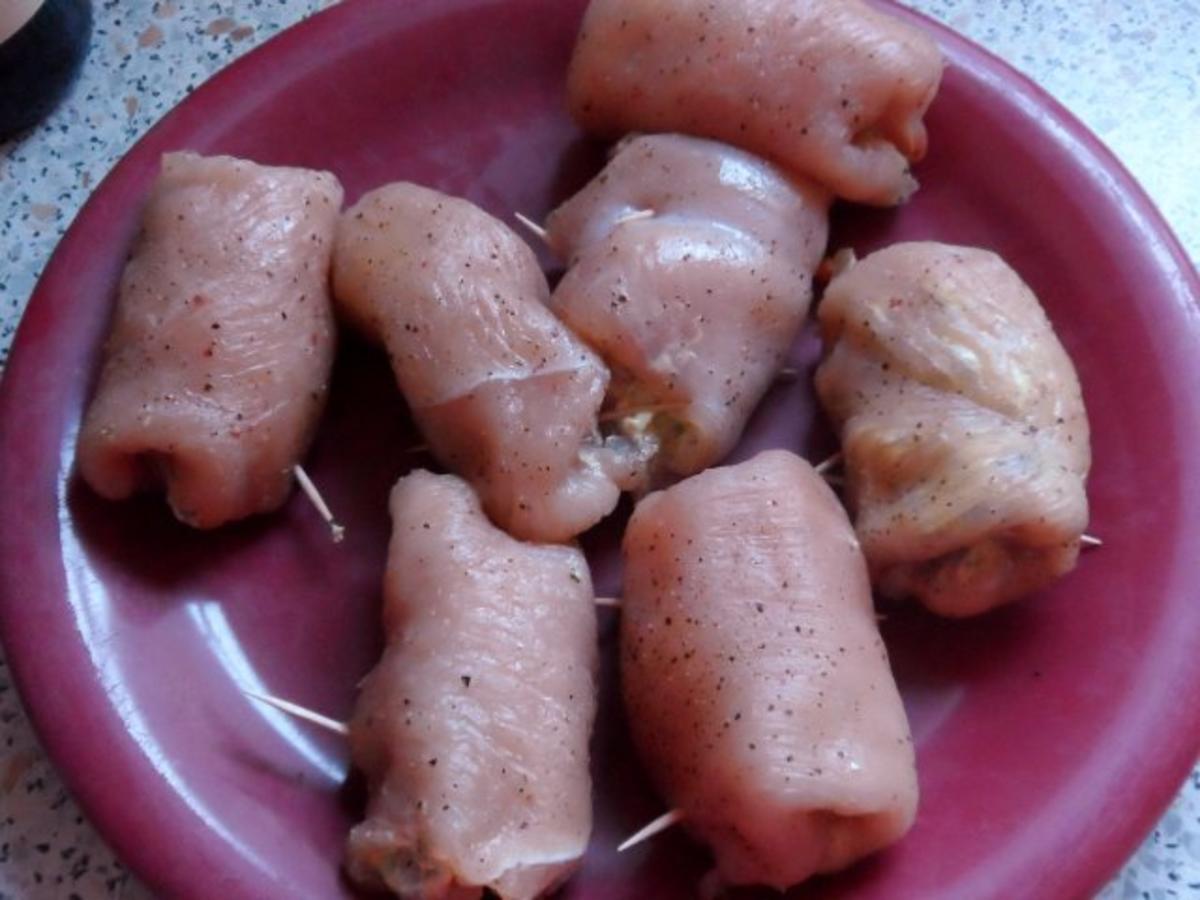 Fleisch: Überbackene Putenröllchen mit Apfel-Schinken-Füllung & Currysoße - Rezept - Bild Nr. 10
