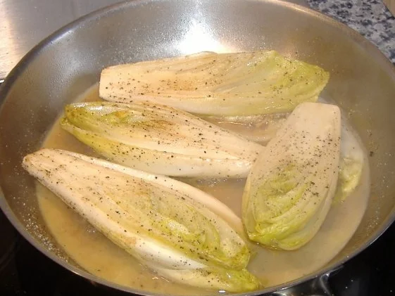 Rezept: Chicoréeauflauf Bild Nr. 2 Chicoréeauflauf - Rezept - Bild Nr. 2