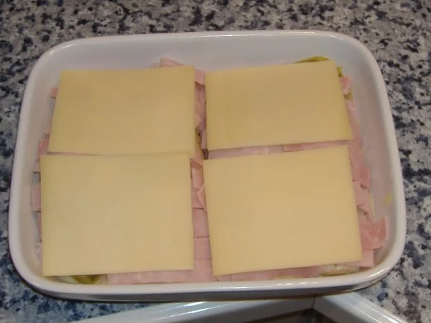 Rezept: Chicoréeauflauf Bild Nr. 4 Chicoréeauflauf - Rezept - Bild Nr. 4