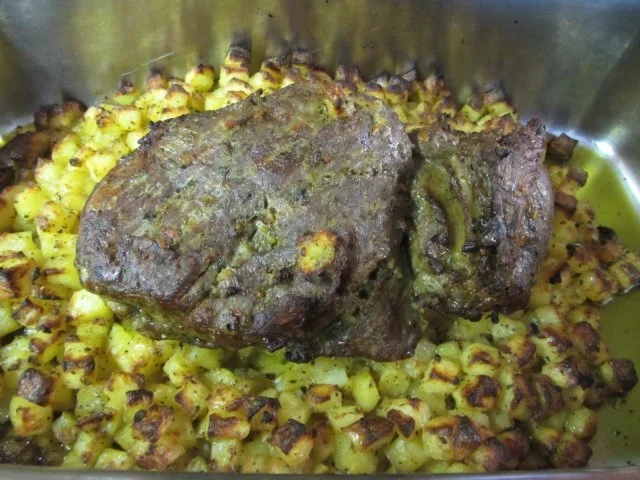 Rezept: Cordero moruno asado - Geschmorte Lammkeule nach Maurenart auf Karee-Kartoffeln Bild Nr. 4 Cordero moruno asado - Geschmorte Lammkeule nach Maurenart auf Karee-Kartoffeln - Rezept - Bild Nr. 4