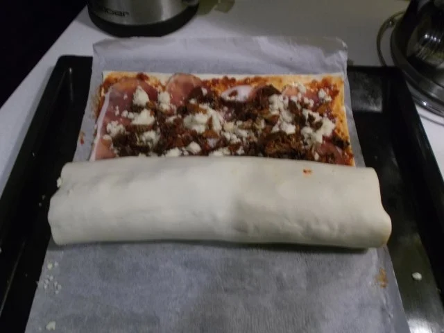 Rezept: Fleisch: Gefüllte Strudelschnecke Bild Nr. 10 Fleisch: Gefüllte Strudelschnecke - Rezept - Bild Nr. 10