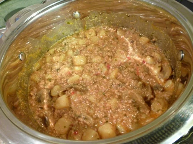 Rezept: Hack-Kartoffel-Pilztopf Bild Nr. 2 Hack-Kartoffel-Pilztopf - Rezept - Bild Nr. 2