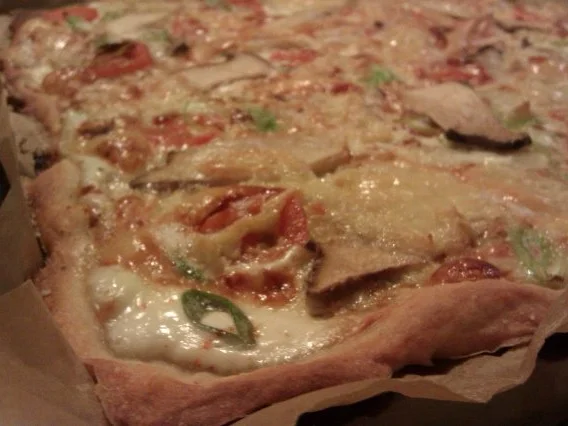 Rezept: Deftiger Flammenkuchen "Vegetarisch" Bild Nr. 5 Deftiger Flammenkuchen "Vegetarisch" - Rezept - Bild Nr. 5