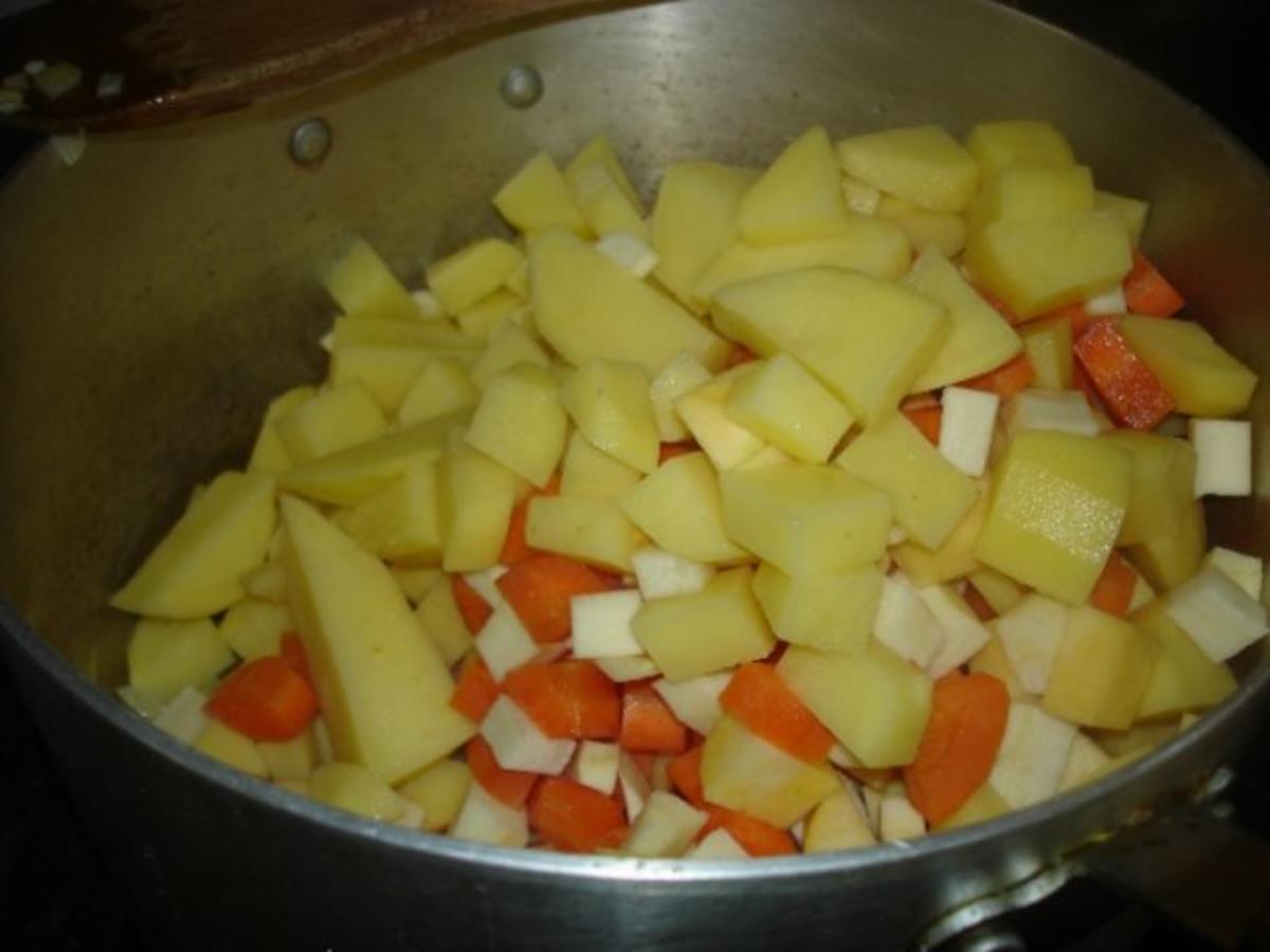 Gemüsesuppe mit Rindfleischbällchen - Rezept - Bild Nr. 6