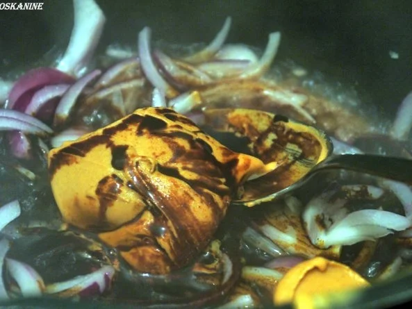 Knusperhuhn mit Tomaten-Erdnusssauce an Vollkorn-Jasmin-Reis - Rezept - Bild Nr. 7