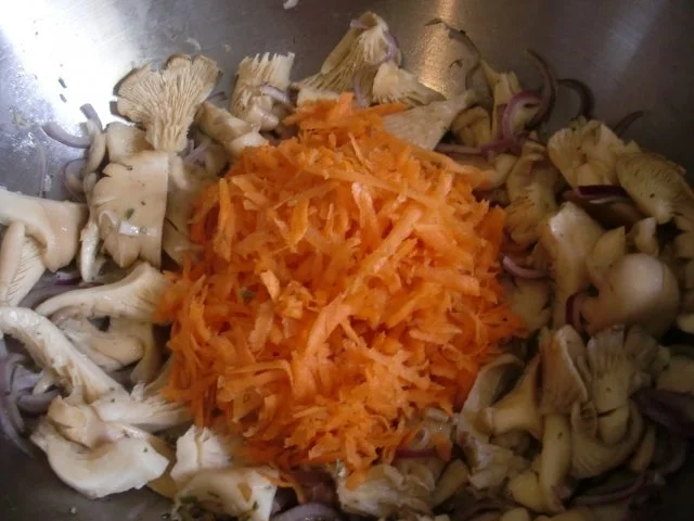 Austernpilze mit Möhren - Rezept - Bild Nr. 6