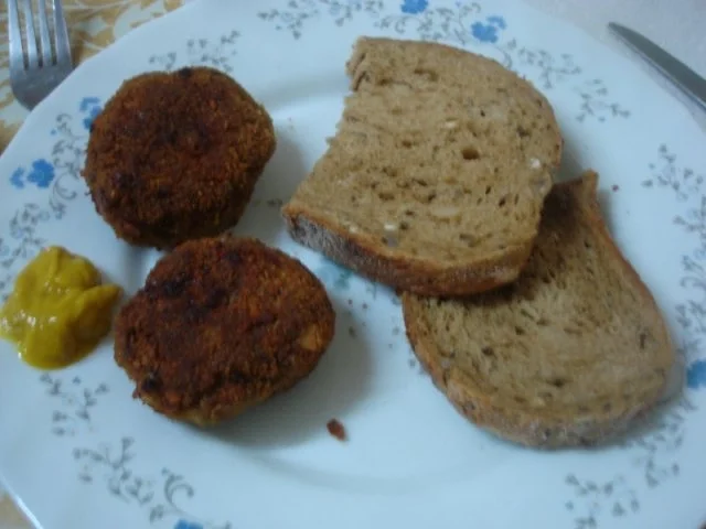 Rezept: Pikante Rinderbuletten Bild Nr. 7 Pikante Rinderbuletten - Rezept - Bild Nr. 7