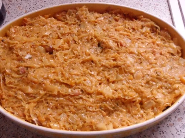 Ofengerichte: Fruchtiger Sauerkraut-Kartoffel-Auflauf mit Nürnberger Würstchen - Rezept - Bild Nr. 13