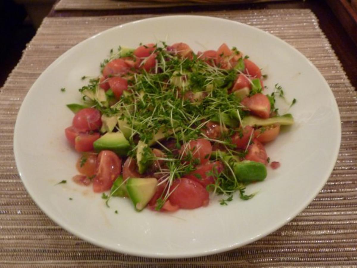 Bilder für Avocado-Tomaten-Salat Rezept