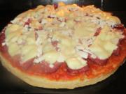Pizza: Türkische Fladenbrotpizza - Rezept