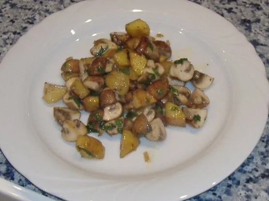 Warmer Kartoffel-Pilz-Salat - Rezept