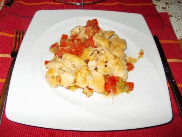 Hähnchenbrustfilet auf Tomate - Rezept