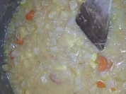 Suppen und Eintöpfe: Kohlrabieeintopf mit Putenfleisch und Geflügelbockwurst,- Wiener - Rezept