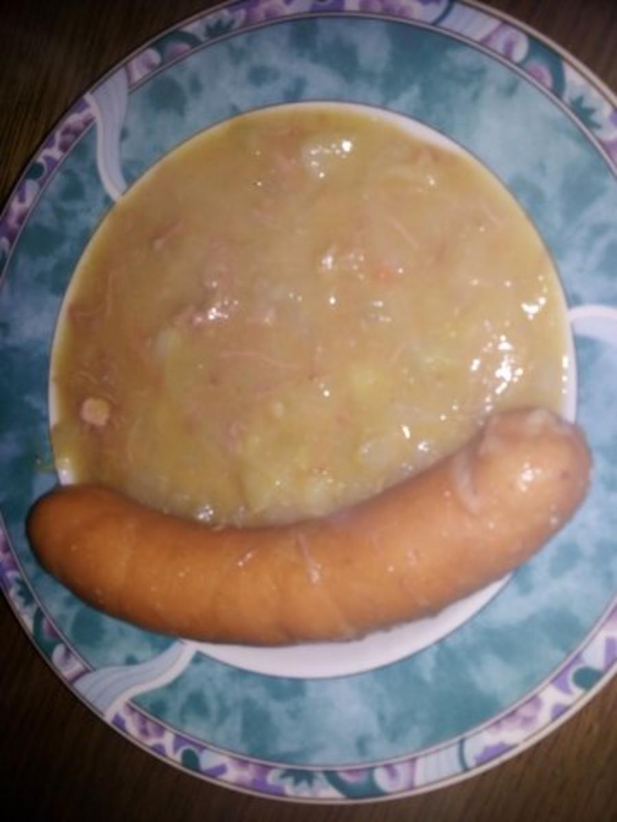 Suppen und Eintöpfe: Kohlrabieeintopf mit Putenfleisch und Geflügelbockwurst,- Wiener - Rezept - Bild Nr. 7