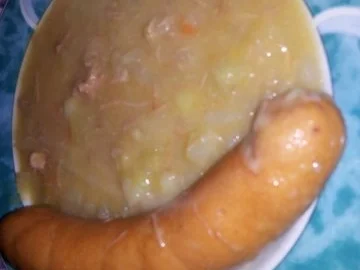 Suppen und Eintöpfe: Kohlrabieeintopf mit Putenfleisch und Geflügelbockwurst,- Wiener - Rezept - Bild Nr. 8