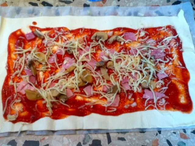 Rezept: Pizzaschnecken Bild Nr. 5 Pizzaschnecken - Rezept - Bild Nr. 5