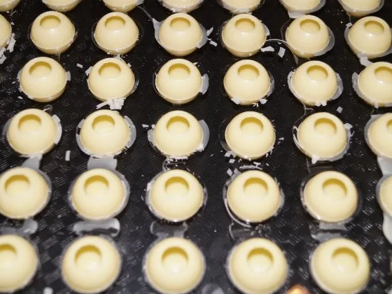 Himbeer-Banane-Chili Pralinen - Rezept