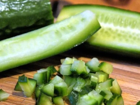 Rinderhack, Pommes, Ananas-Gurken-Salsa, scharfe Majo - Rezept - Bild Nr. 8