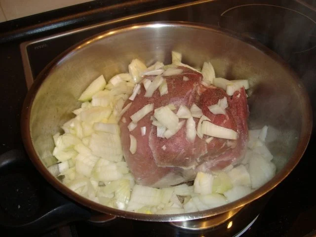 Rezept: Schweinebraten Bild Nr. 3 Schweinebraten - Rezept - Bild Nr. 3