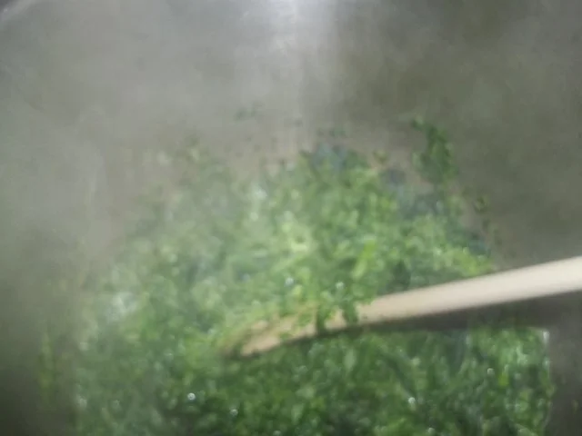 Rezept: Spinatsuppe nach Hexenart Bild Nr. 5 Spinatsuppe nach Hexenart - Rezept - Bild Nr. 5