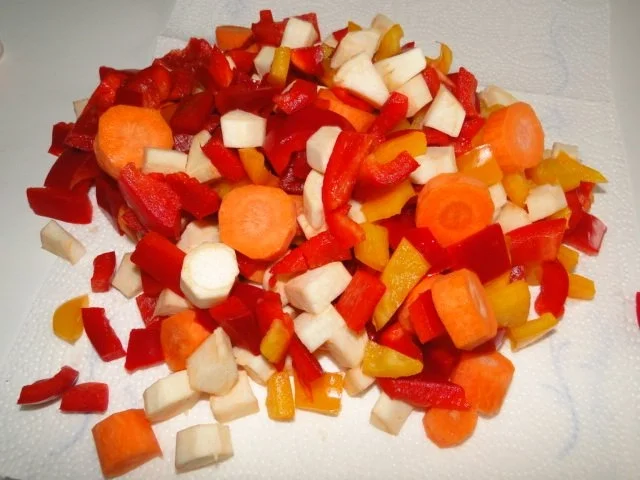 Gemüsegulasch, Fleisch war vom zarten Ochsen - Rezept - Bild Nr. 5