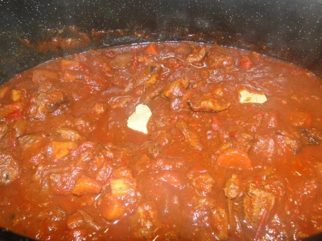 Gemüsegulasch, Fleisch war vom zarten Ochsen - Rezept - Bild Nr. 7