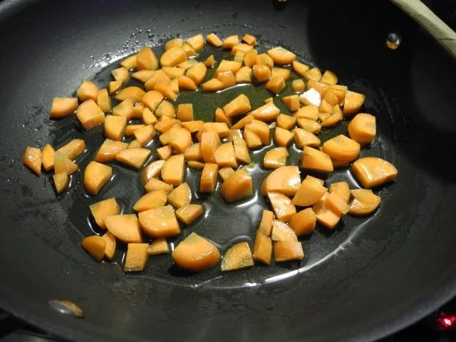 Rezept: Vegan : Seitan - Vleisch - Pfanne mit Gemüse und Reis Bild Nr. 5 Vegan : Seitan - Vleisch - Pfanne mit Gemüse und Reis - Rezept - Bild Nr. 5