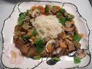 Vegan : Seitan - Vleisch - Pfanne mit Gemüse und Reis - Rezept