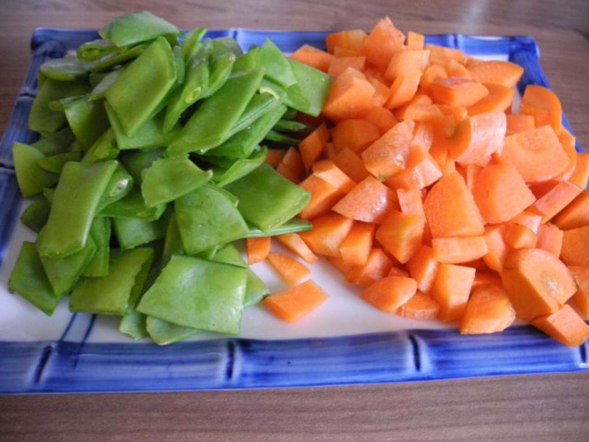 Vegan : Seitan - Vleisch - Pfanne mit Gemüse und Reis - Rezept - Bild Nr. 11