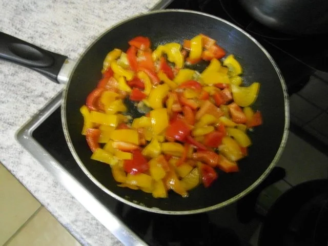 Rezept: Geflügel: Orangen-Ingwer-Hähnchen auf Knoblauch-Paprika-Reis Bild Nr. 8 Geflügel: Orangen-Ingwer-Hähnchen auf Knoblauch-Paprika-Reis - Rezept - Bild Nr. 8