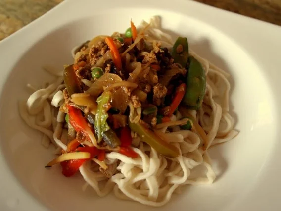 Vegetarische Asia-Hack-Pfanne - Rezept