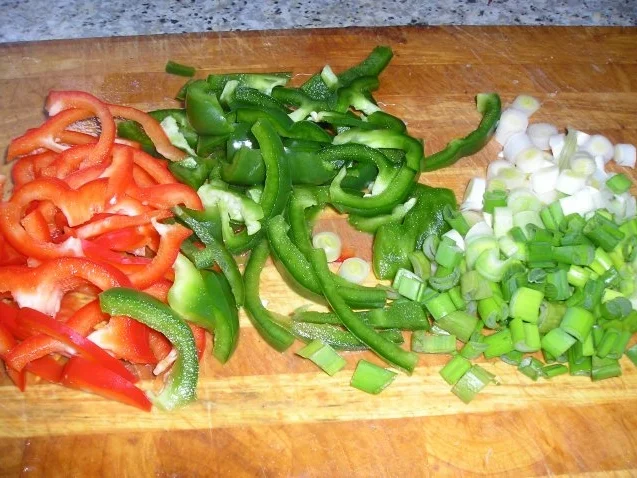 Süß-Saures Putenfleisch mit Paprikagemüse - Rezept - Bild Nr. 3