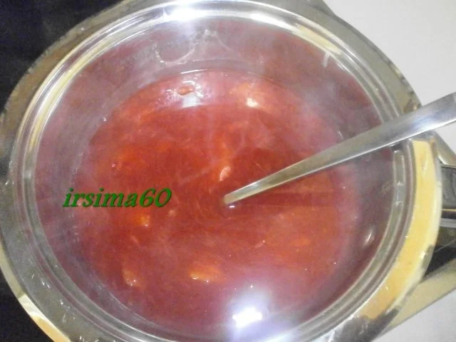 Rezept: Buttermilchmousse mit Blutorangen Grütze Bild Nr. 6 Buttermilchmousse mit Blutorangen Grütze - Rezept - Bild Nr. 6