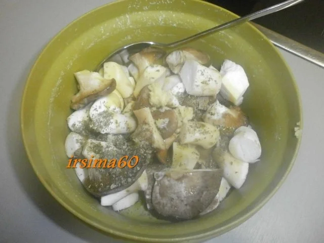 Rezept: Gratinierte Kräuterseitlinge Bild Nr. 3 Gratinierte Kräuterseitlinge - Rezept - Bild Nr. 3