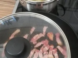 Entenbrust mit gespicktem Grünkohl und Kartoffelpüree - Rezept - Bild Nr. 6