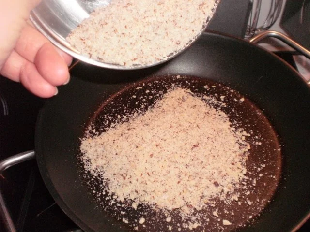 Apfel-Nuss-Torte mit Eierlikör - Rezept - Bild Nr. 4