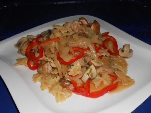 Nudel-Gemüse-Pfanne mit Schweinefilet - Rezept - Bild Nr. 13