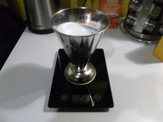 Rezept: Kuchen: Honig-Sesamkuchen Bild Nr. 3 Kuchen: Honig-Sesamkuchen - Rezept - Bild Nr. 3