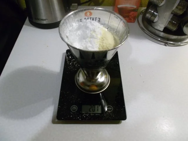 Rezept: Kuchen: Honig-Sesamkuchen Bild Nr. 6 Kuchen: Honig-Sesamkuchen - Rezept - Bild Nr. 6