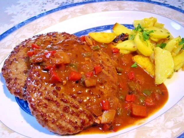 Rezept: Hamburger mit Teufels-Soße Bild Nr. 5 Hamburger mit Teufels-Soße - Rezept - Bild Nr. 5